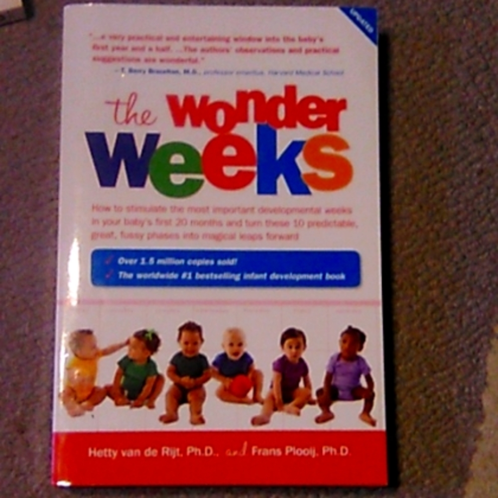 Brand new The WONDER WEEKS Book.